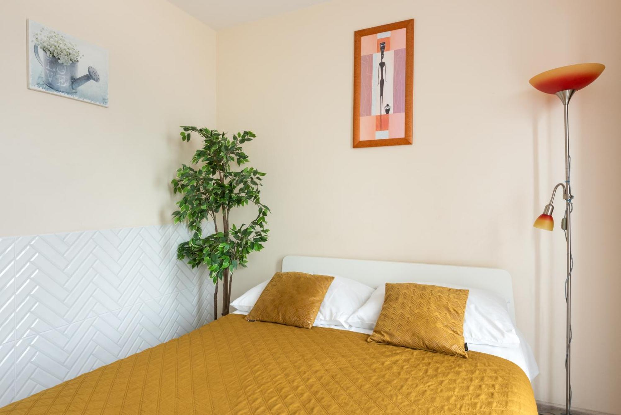 Cozy Modern Apartment Astoria Magic Orange Old Town Krakow Dış mekan fotoğraf