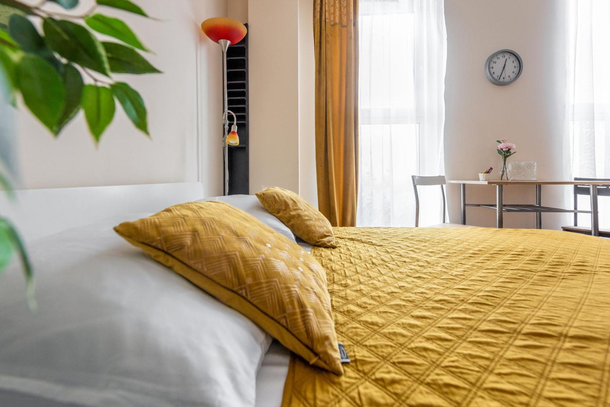 Cozy Modern Apartment Astoria Magic Orange Old Town Krakow Dış mekan fotoğraf
